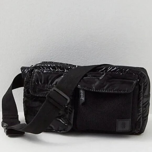 Free People NW(partial)T Courtside Cargo Sling Crossbody Belt Bag in Gloss Black - Picture 2 of 8
